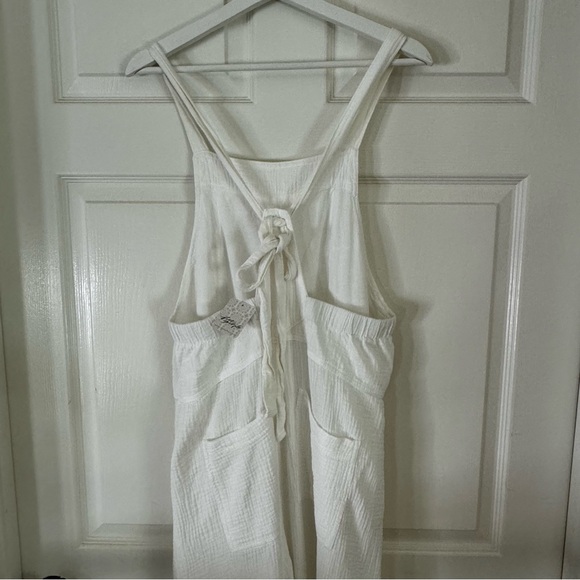 Free People Flowy Overalls / Romper with Tie Back and Wide Leg Pants in White - Picture 10 of 16